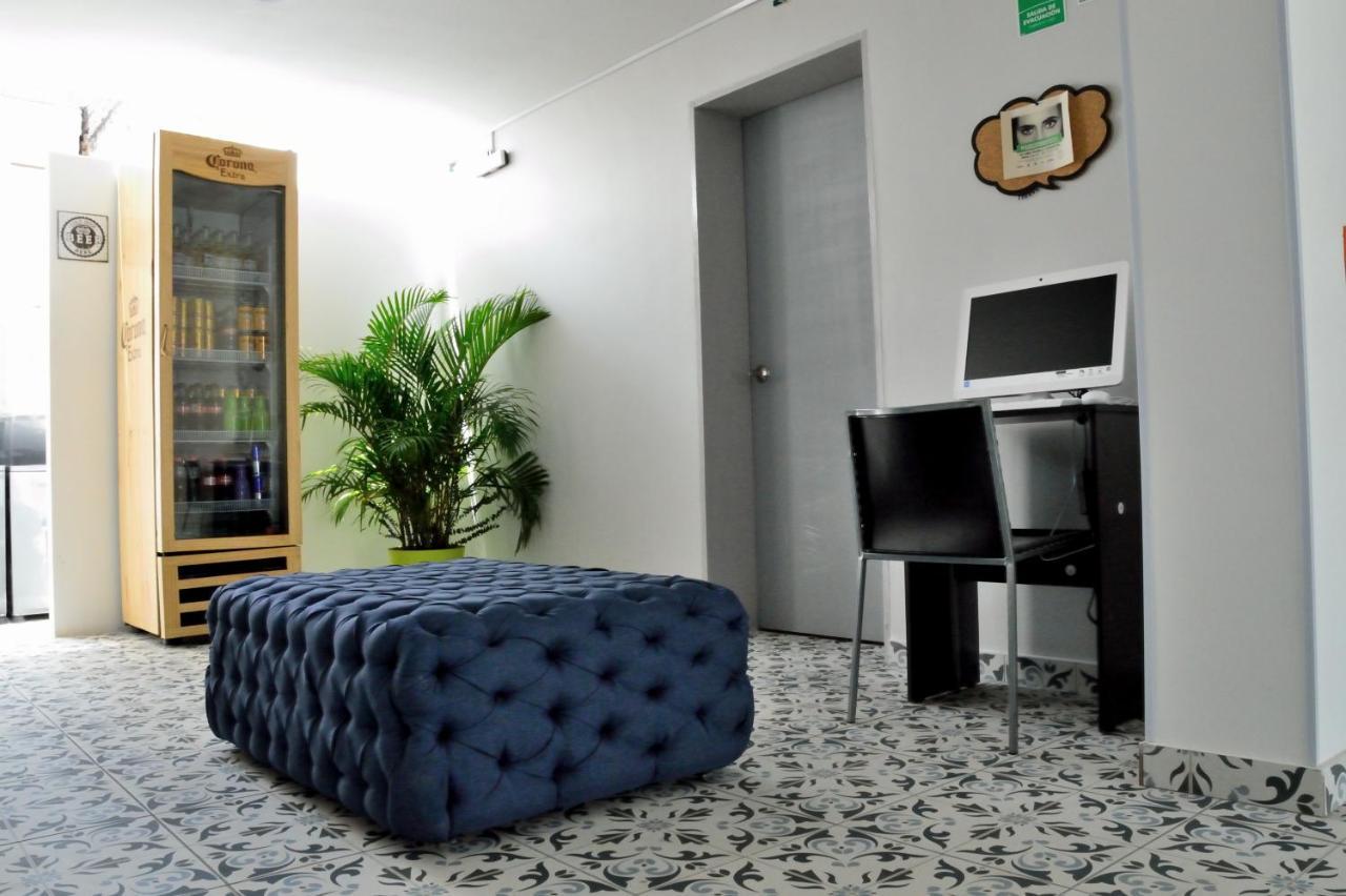 Mad Nomad Hostel Bogotá Extérieur photo